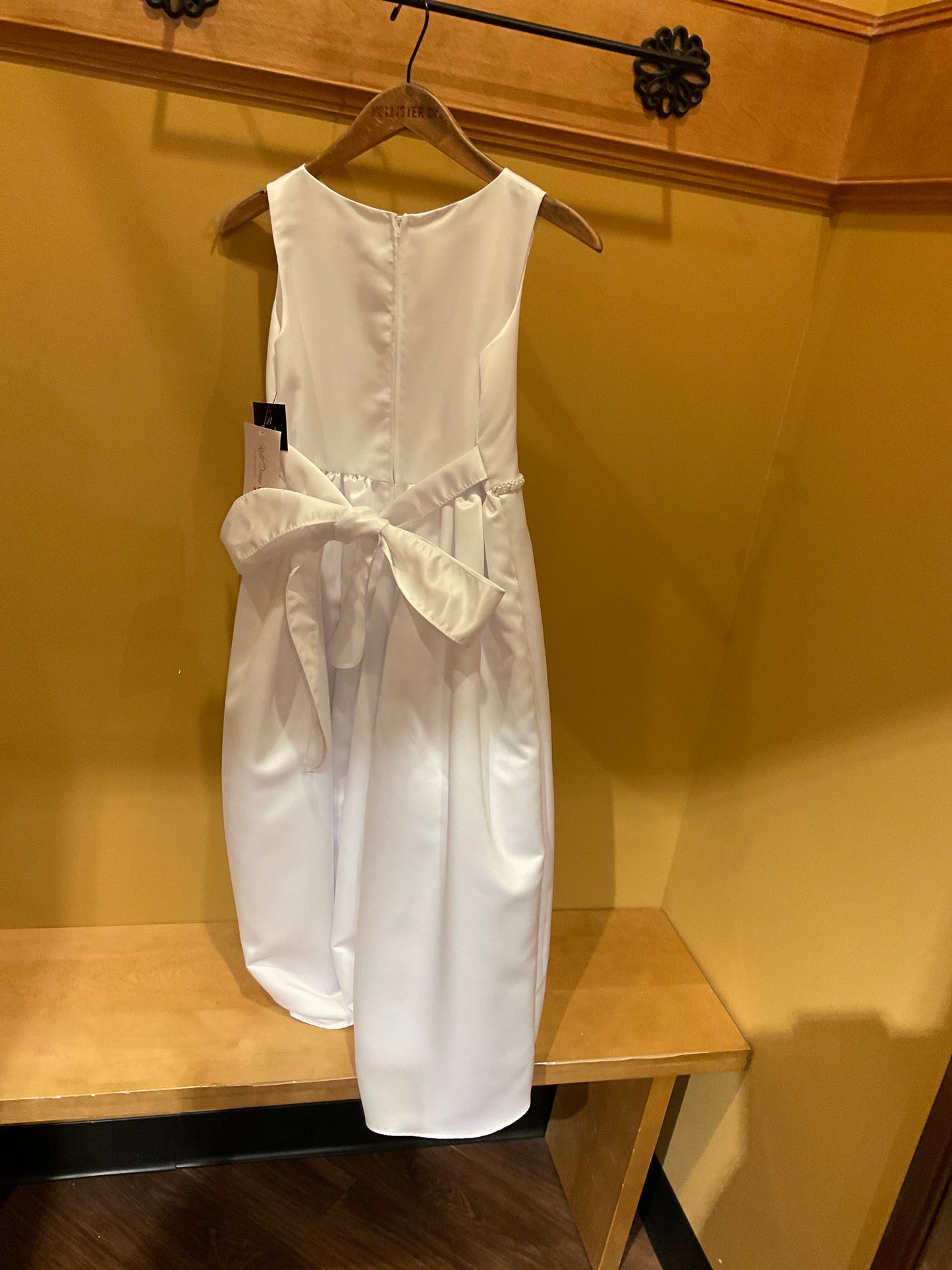 Kids dream wedding white